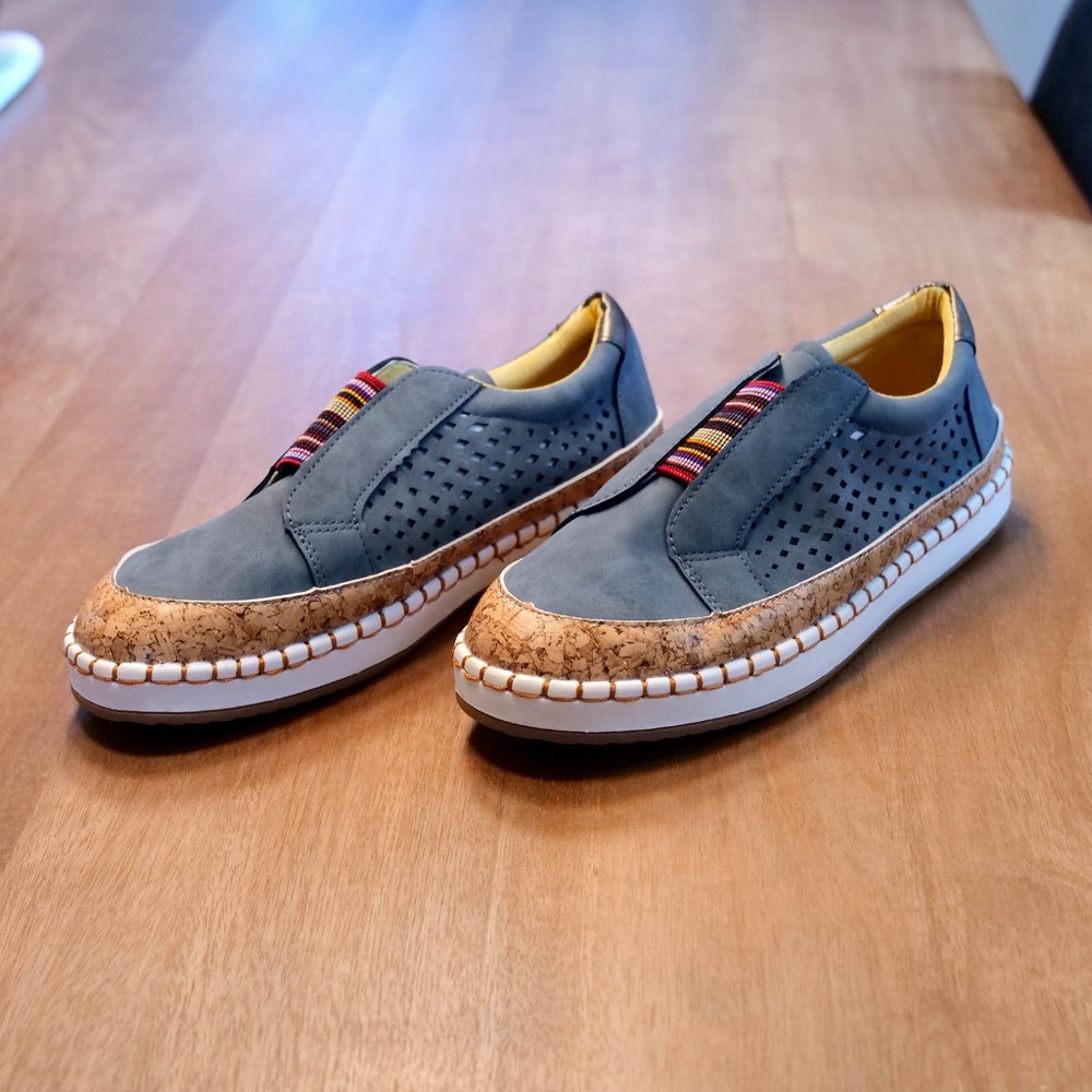 Stylish Blue Slip-On Shoes W11